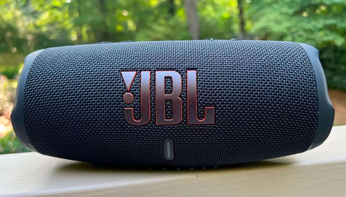 JBL Charge 5